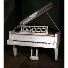 Рояль белый Steinway & Sons 211 см