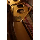 Рояль белый Steinway & Sons 211 см