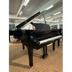 Рояль Yamaha C1