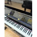 Пианино Steinway & Sons V125